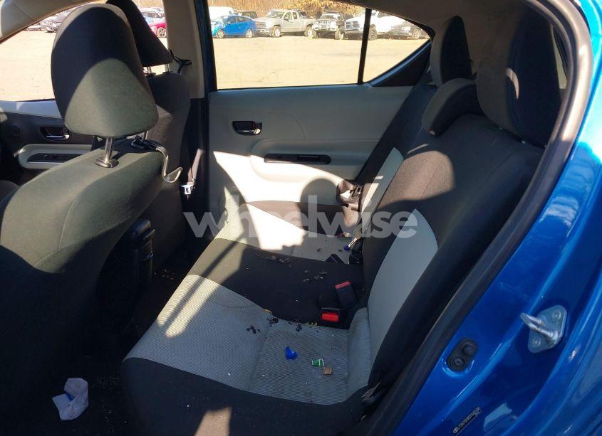 Photo 8 of 2013 Toyota Prius C TWO (VIN JTDKDTB38D1543134)