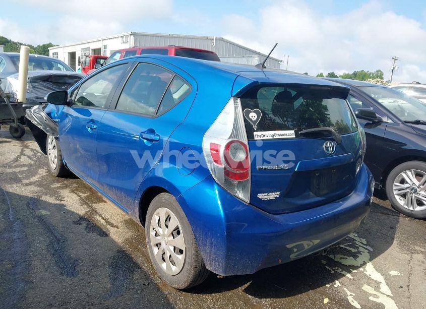 Photo 3 of 2014 Toyota Prius C TWO (VIN JTDKDTB38E1082552)