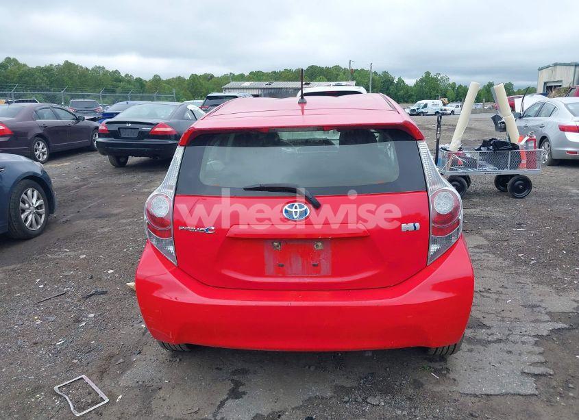 Photo 16 of 2014 Toyota Prius C TWO (VIN JTDKDTB38E1558542)