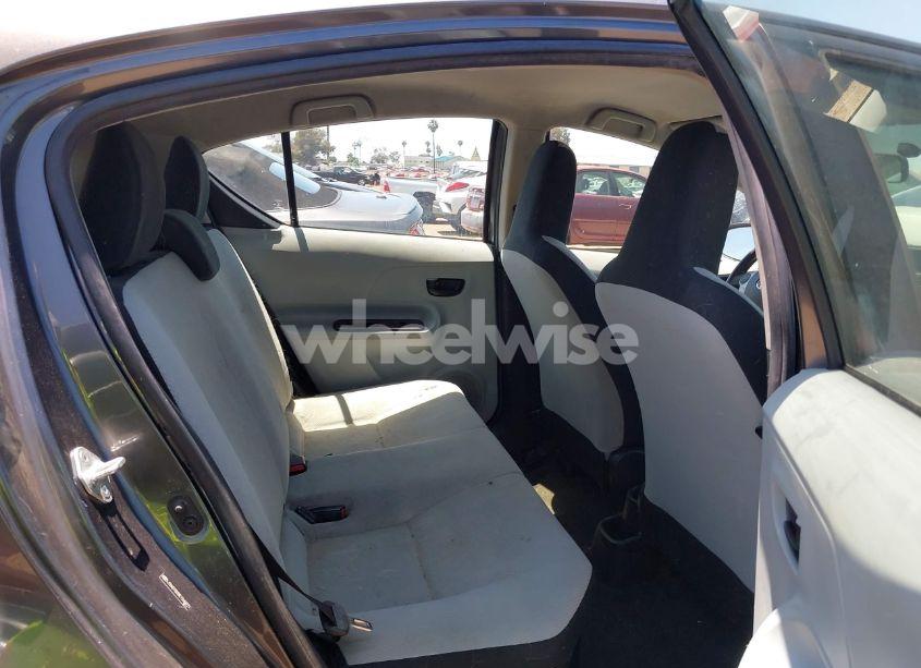 Photo 8 of 2014 Toyota Prius C ONE (VIN JTDKDTB38E1560971)