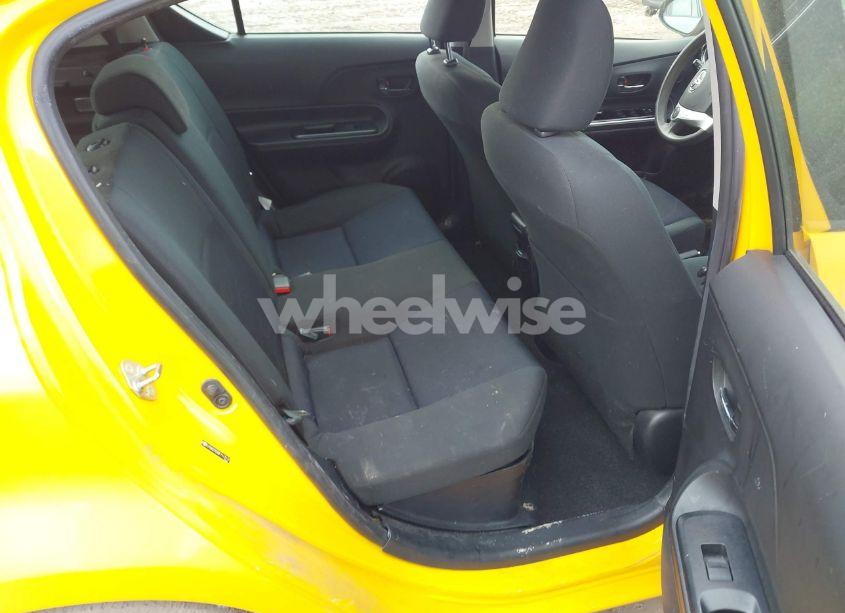 Photo 8 of 2015 Toyota Prius C TWO (VIN JTDKDTB38F1113171)