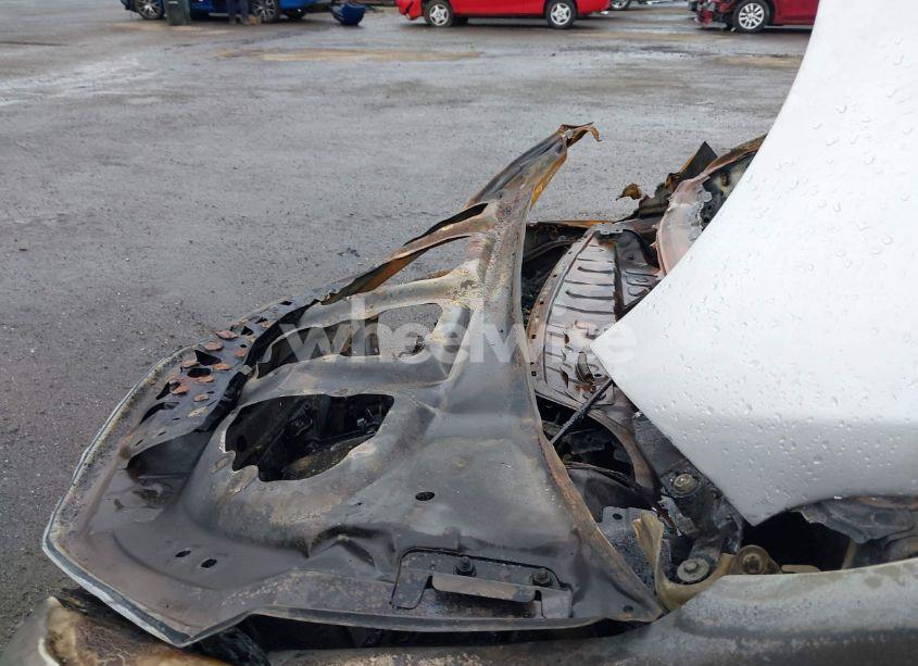 Photo 10 of 2017 Toyota Prius C TWO (VIN JTDKDTB38H1596549)