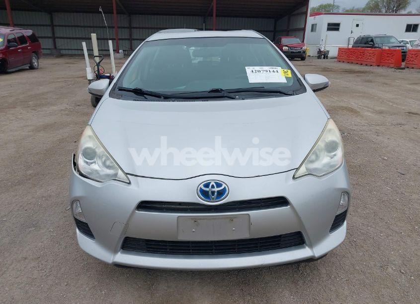 Photo 12 of 2012 Toyota Prius C TWO (VIN JTDKDTB39C1508309)