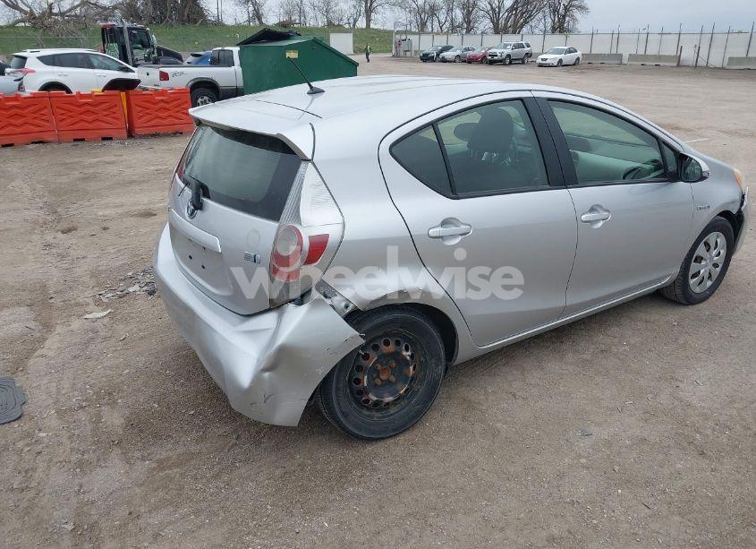 Photo 4 of 2012 Toyota Prius C TWO (VIN JTDKDTB39C1508309)