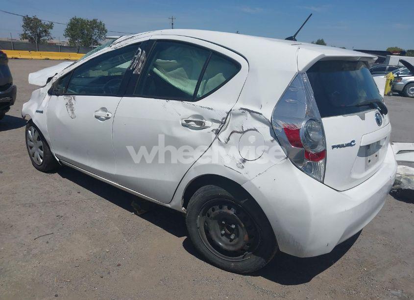 Photo 3 of 2013 Toyota Prius C TWO (VIN JTDKDTB39D1533017)