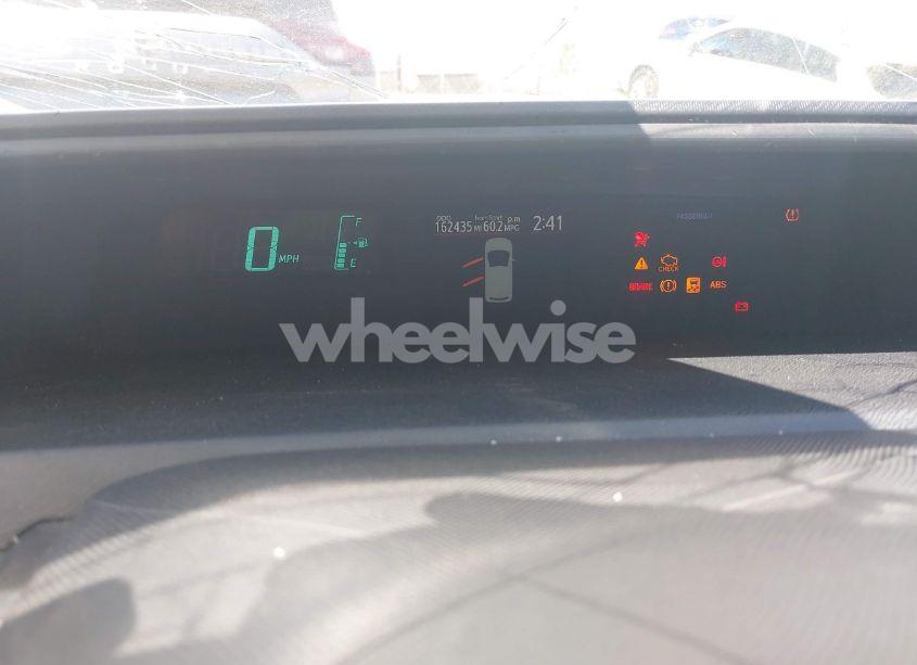 Photo 7 of 2013 Toyota Prius C TWO (VIN JTDKDTB39D1533017)