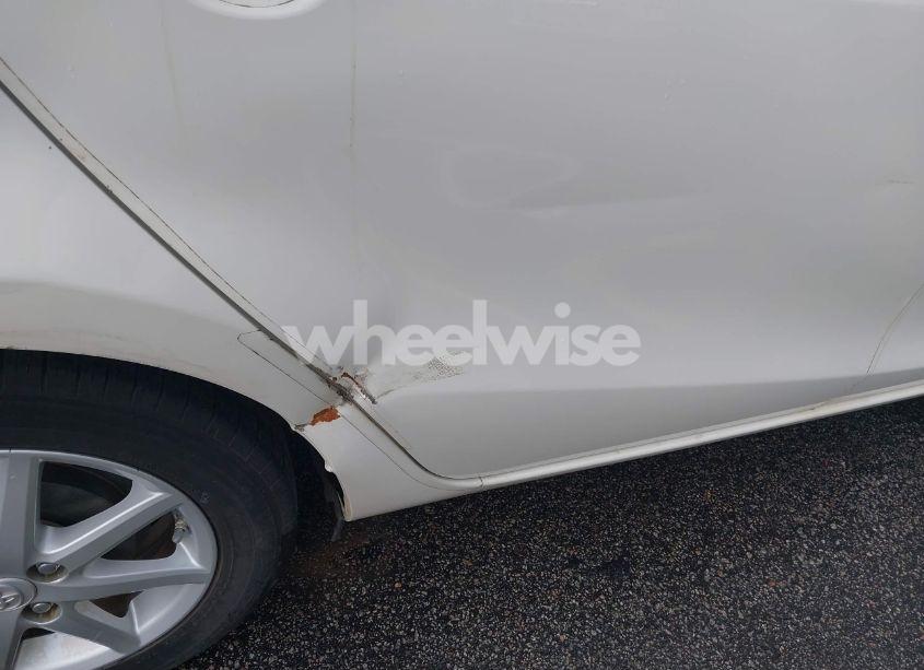 Photo 19 of 2013 Toyota Prius C THREE (VIN JTDKDTB39D1556152)