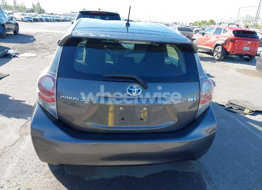 Photo 17 of 2014 Toyota Prius C ONE (VIN JTDKDTB39E1085251)