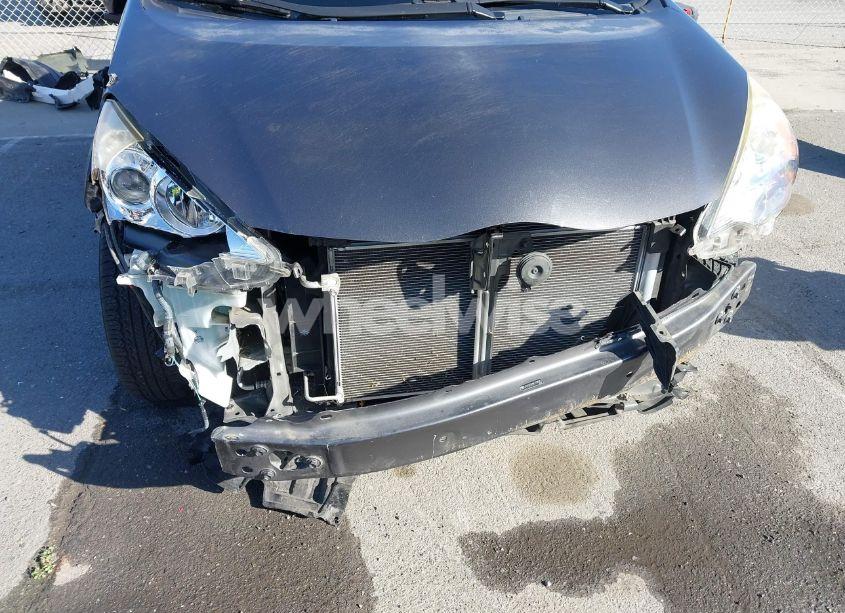 Photo 6 of 2014 Toyota Prius C ONE (VIN JTDKDTB39E1085251)