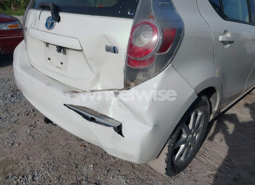 Photo 6 of 2012 Toyota Prius C THREE (VIN JTDKDTB3XC1017487)