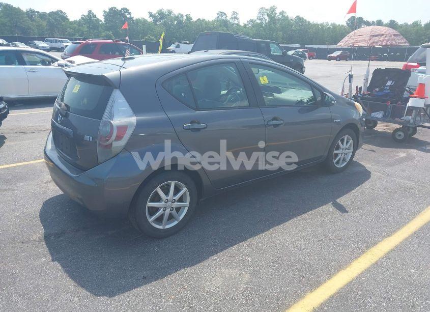 Photo 4 of 2012 Toyota Prius C FOUR (VIN JTDKDTB3XC1020910)