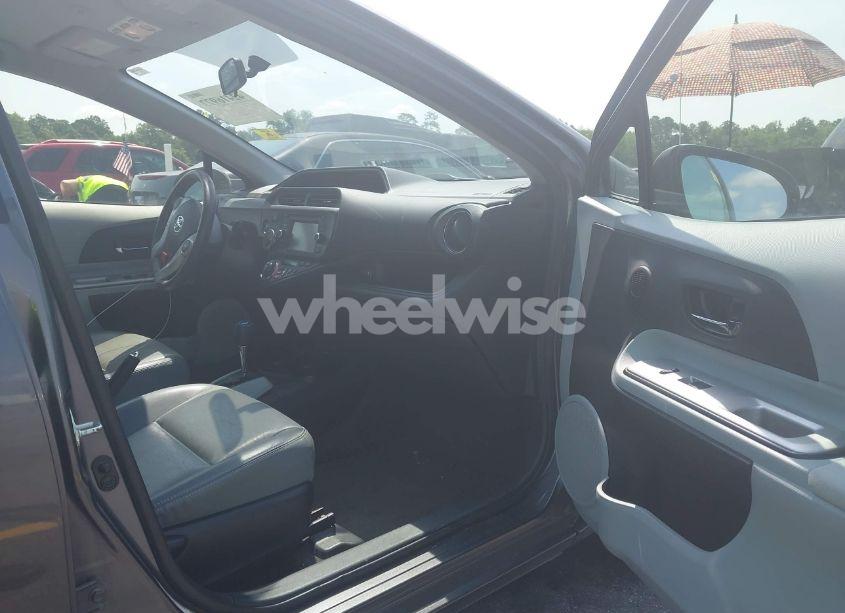 Photo 5 of 2012 Toyota Prius C FOUR (VIN JTDKDTB3XC1020910)