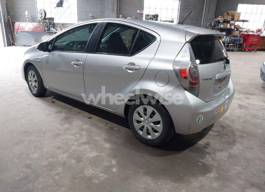 Photo 3 of 2012 Toyota Prius C TWO (VIN JTDKDTB3XC1503779)