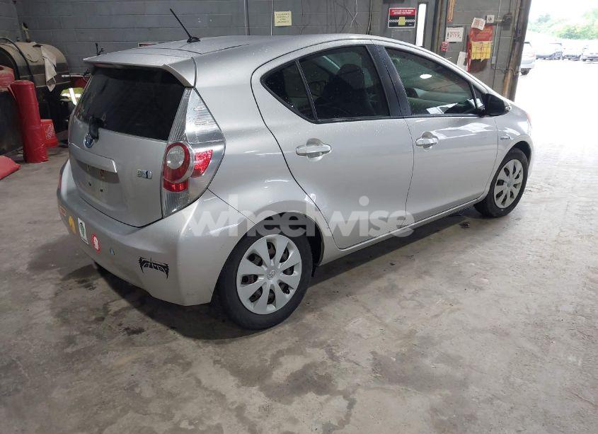 Photo 4 of 2012 Toyota Prius C TWO (VIN JTDKDTB3XC1503779)