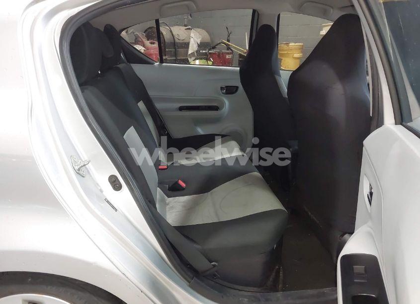 Photo 8 of 2012 Toyota Prius C TWO (VIN JTDKDTB3XC1503779)