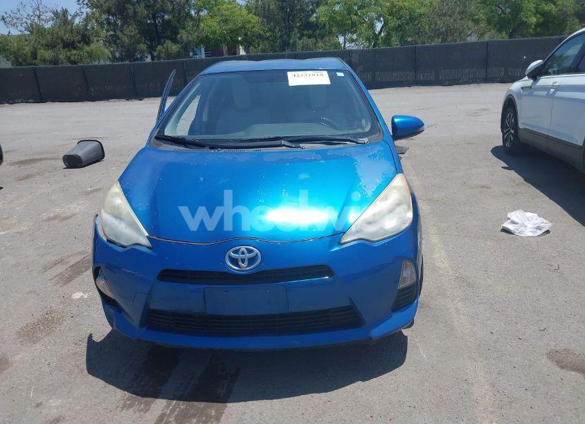 Photo 13 of 2013 Toyota Prius C ONE (VIN JTDKDTB3XD1555396)
