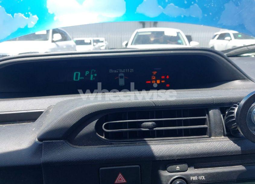 Photo 7 of 2013 Toyota Prius C ONE (VIN JTDKDTB3XD1555396)