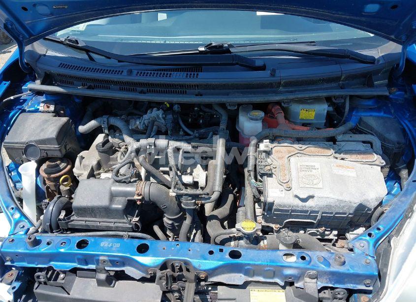 Photo 10 of 2013 Toyota Prius C TWO (VIN JTDKDTB3XD1557018)