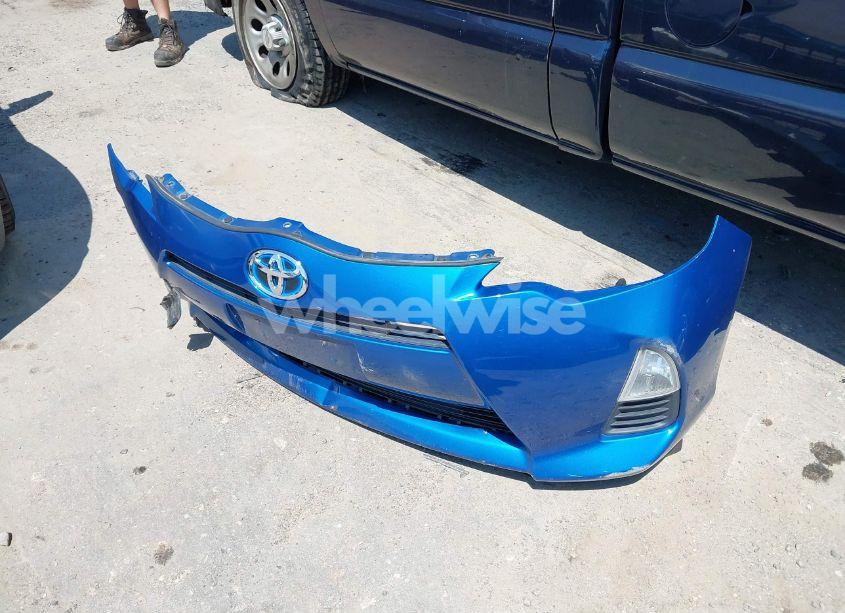 Photo 12 of 2013 Toyota Prius C TWO (VIN JTDKDTB3XD1557018)