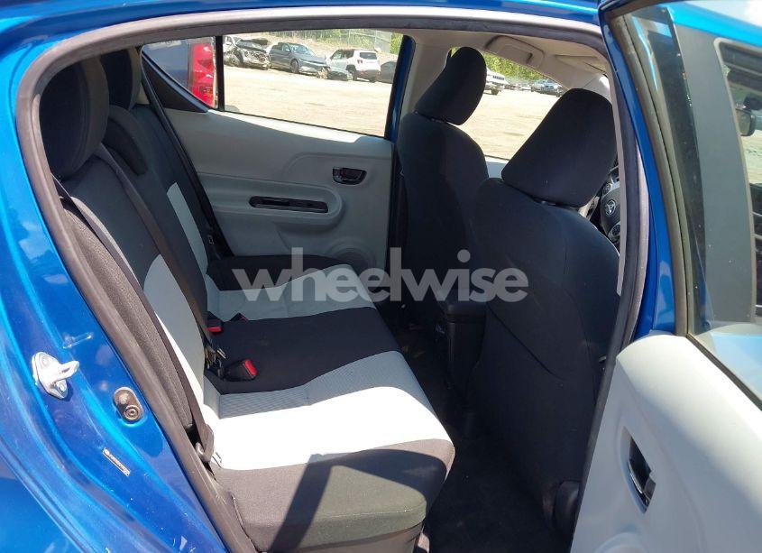 Photo 8 of 2013 Toyota Prius C TWO (VIN JTDKDTB3XD1557018)