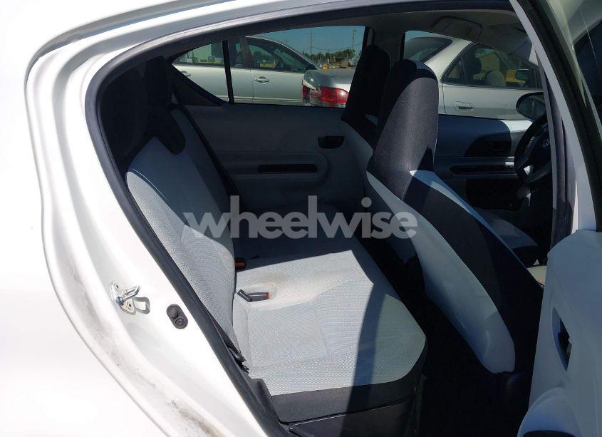 Photo 8 of 2014 Toyota Prius C ONE (VIN JTDKDTB3XE1083475)