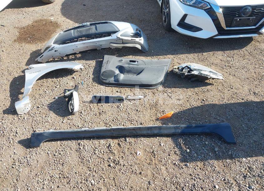 Photo 12 of 2017 Toyota Prius C TWO (VIN JTDKDTB3XH1593023)