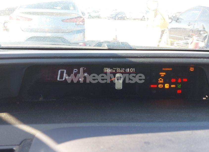 Photo 7 of 2017 Toyota Prius C TWO (VIN JTDKDTB3XH1593023)