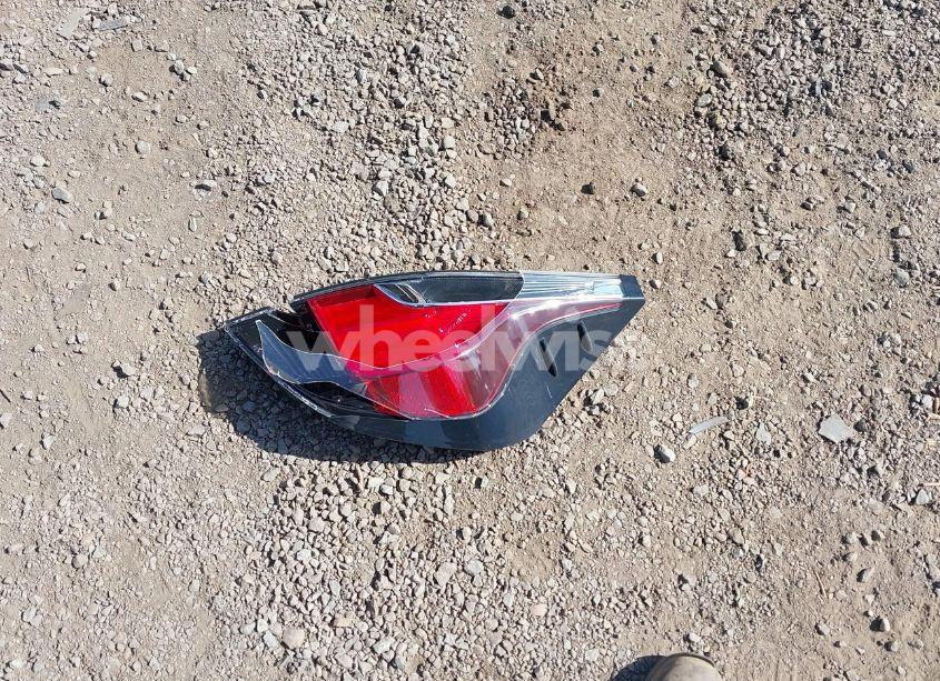 Photo 12 of 2017 Toyota Prius C TWO (VIN JTDKDTB3XH1598075)