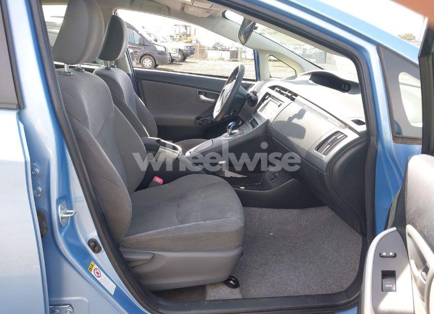 Photo 5 of 2012 Toyota Prius PLUG-IN (VIN JTDKN3DP0C3017886)