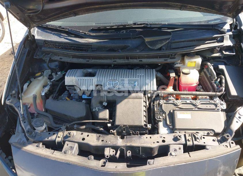 Photo 10 of 2013 Toyota Prius PLUG-IN (VIN JTDKN3DP2D3047456)