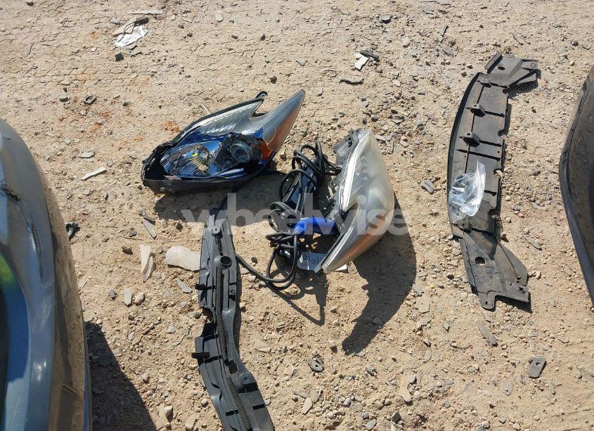 Photo 12 of 2013 Toyota Prius PLUG-IN (VIN JTDKN3DP2D3047456)