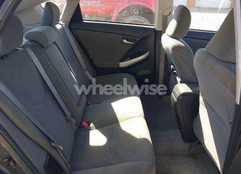 Photo 8 of 2013 Toyota Prius PLUG-IN (VIN JTDKN3DP2D3047456)