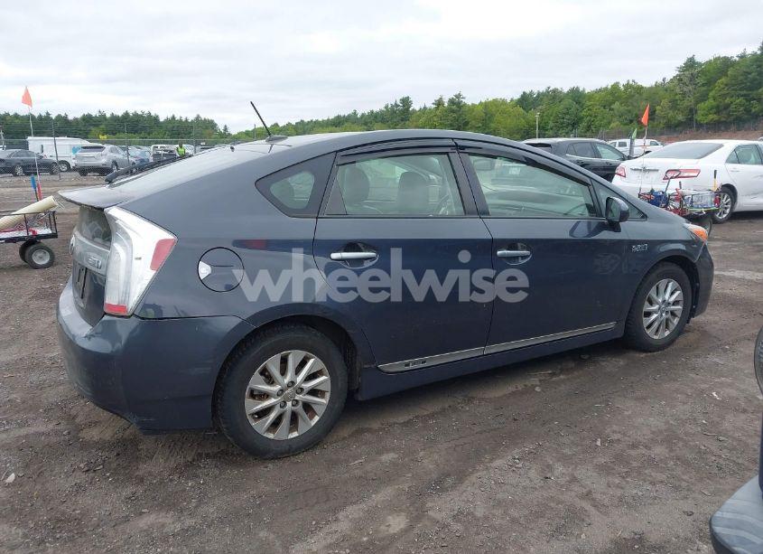 Photo 13 of 2012 Toyota Prius PLUG-IN ADVANCED (VIN JTDKN3DP3C3006946)