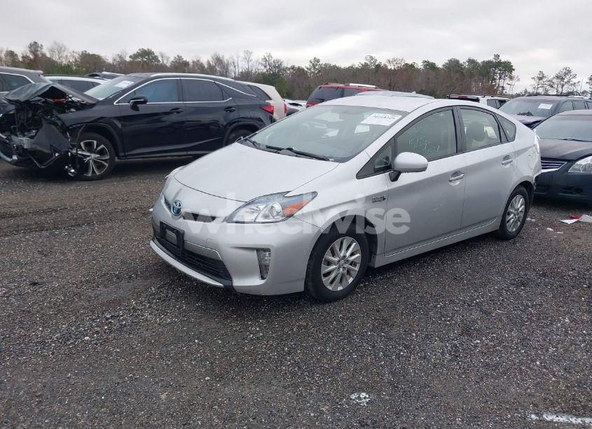 Photo 2 of 2014 Toyota Prius PLUG-IN (VIN JTDKN3DP3E3059052)