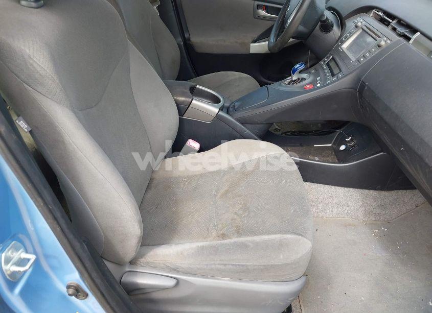 Photo 5 of 2012 Toyota Prius PLUG-IN (VIN JTDKN3DP5C3001506)