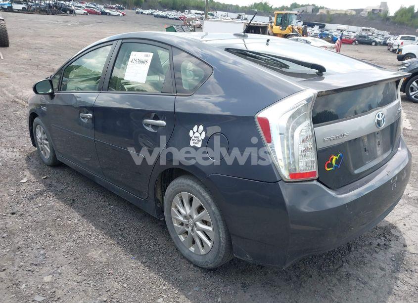 Photo 3 of 2012 Toyota Prius PLUG-IN (VIN JTDKN3DP5C3005765)