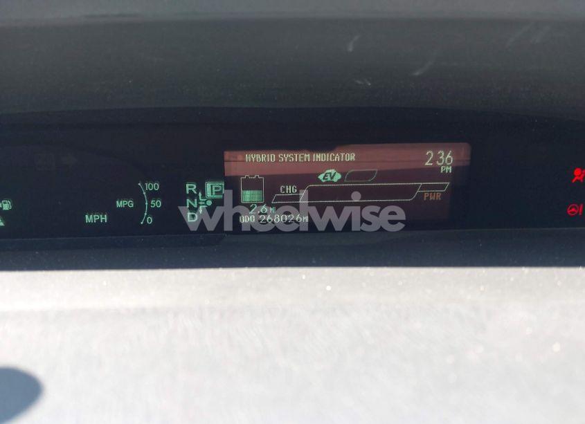 Photo 15 of 2014 Toyota Prius PLUG-IN (VIN JTDKN3DP6E3062317)