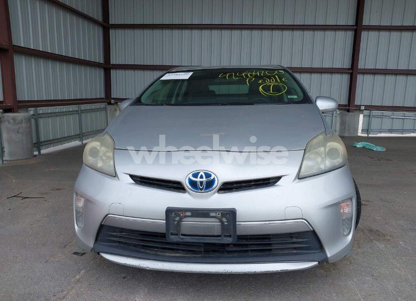 Photo 12 of 2013 Toyota Prius PLUG-IN (VIN JTDKN3DP8D3043430)