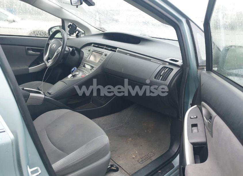 Photo 5 of 2012 Toyota Prius PLUG-IN (VIN JTDKN3DP9C3029745)