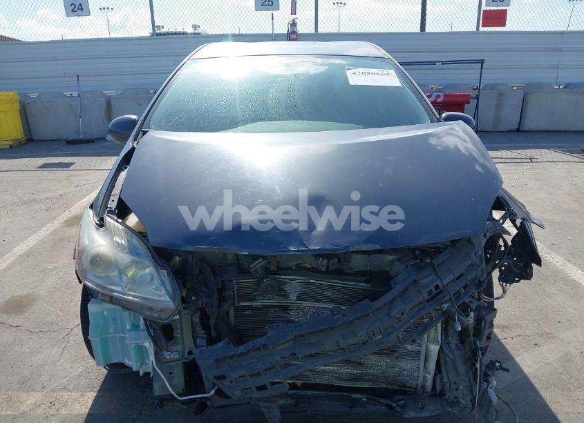 Photo 11 of 2014 Toyota Prius PLUG-IN (VIN JTDKN3DPXE3054379)