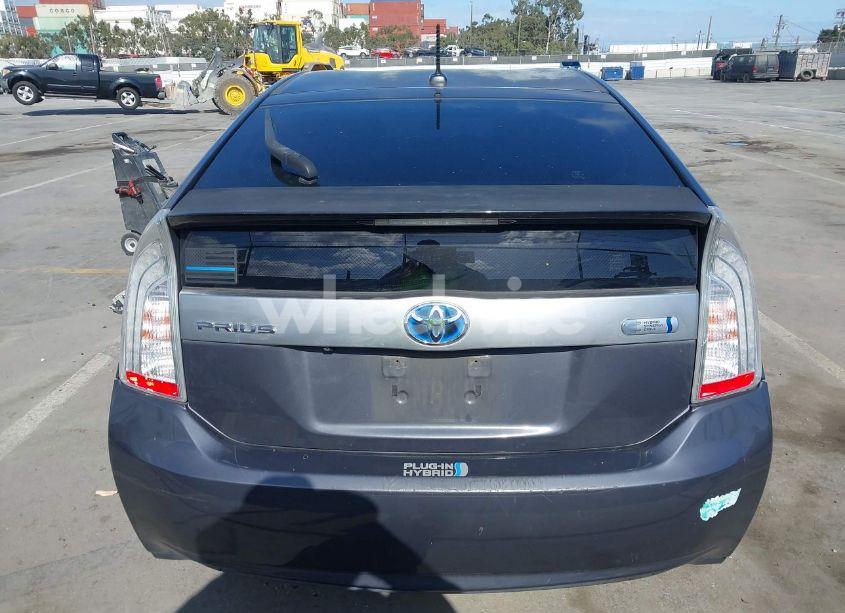 Photo 15 of 2014 Toyota Prius PLUG-IN (VIN JTDKN3DPXE3054379)