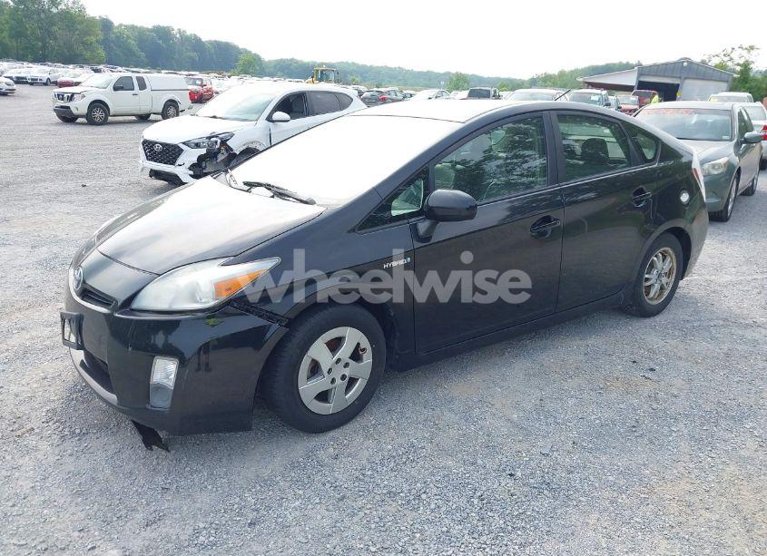 Photo 2 of 2010 Toyota Prius IV (VIN JTDKN3DU0A0010019)