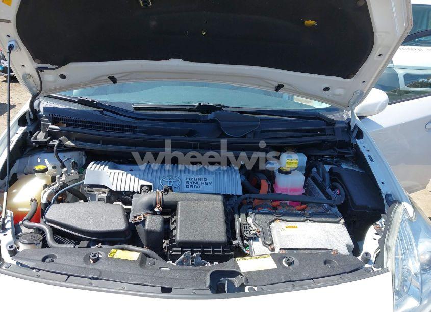 Photo 10 of 2010 Toyota Prius IV (VIN JTDKN3DU0A0017116)