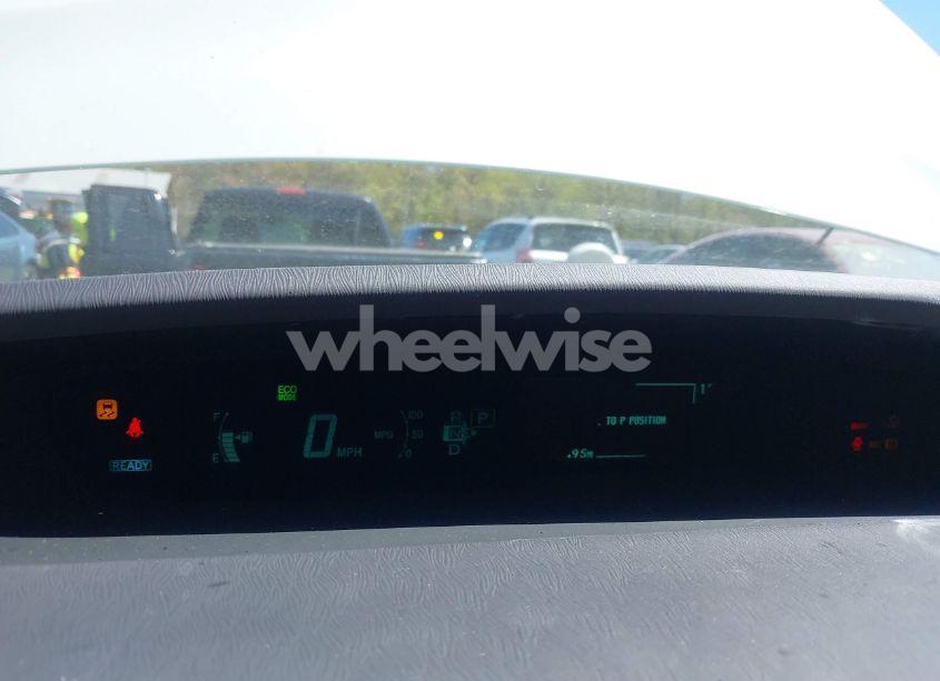 Photo 7 of 2010 Toyota Prius IV (VIN JTDKN3DU0A0017116)