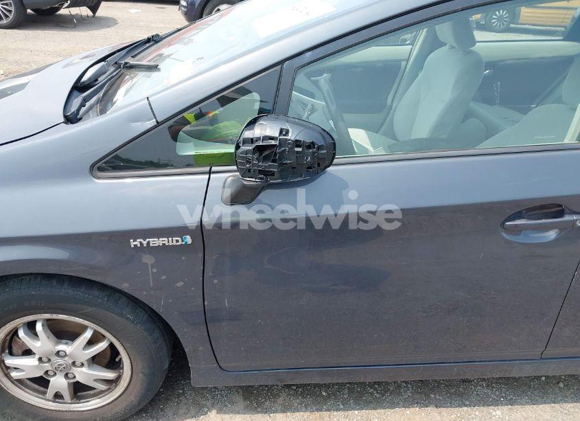 Photo 12 of 2010 Toyota Prius I/II/III/IV/V (VIN JTDKN3DU0A0229935)