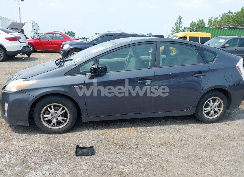 Photo 6 of 2010 Toyota Prius I/II/III/IV/V (VIN JTDKN3DU0A0229935)