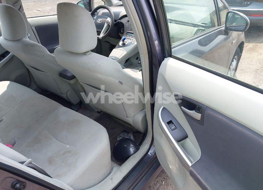 Photo 8 of 2010 Toyota Prius I/II/III/IV/V (VIN JTDKN3DU0A0229935)