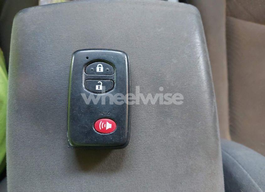 Photo 11 of 2010 Toyota Prius I/II/III/IV/V (VIN JTDKN3DU0A0234455)