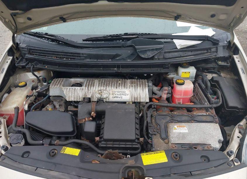 Photo 10 of 2010 Toyota Prius III (VIN JTDKN3DU0A1034623)