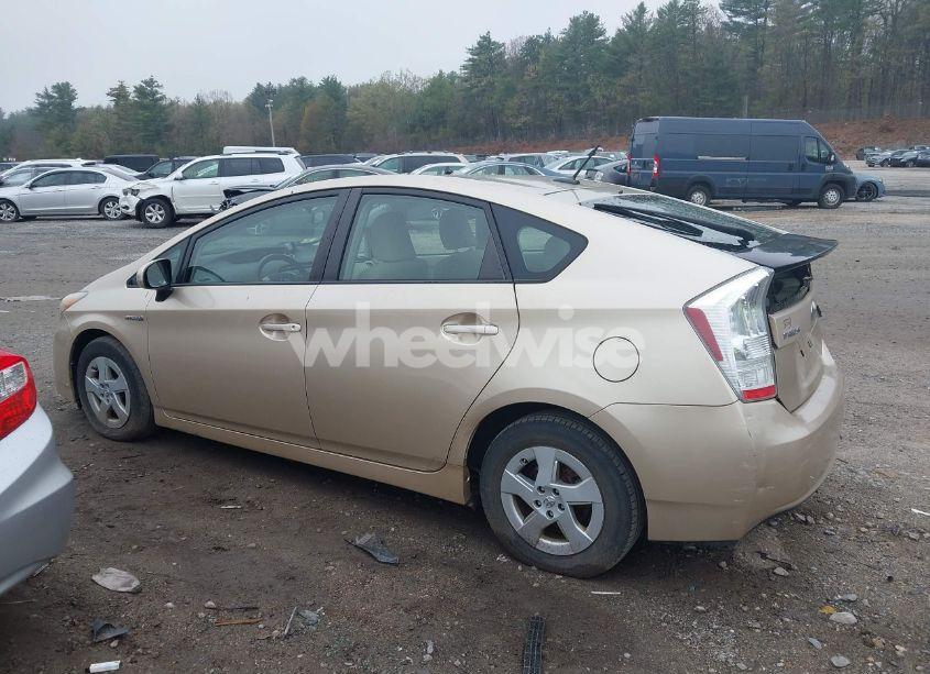 Photo 14 of 2010 Toyota Prius III (VIN JTDKN3DU0A1034623)